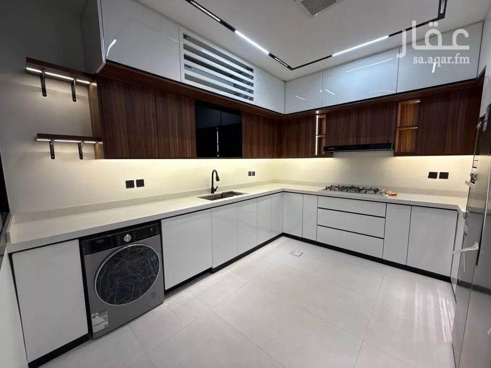 4 bedroom villa in Qurtubah, Riyadh 4