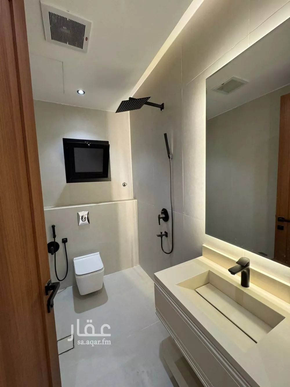 4 bedroom villa in Qurtubah, Riyadh 18