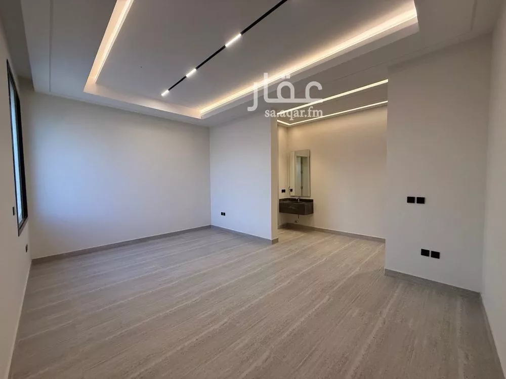 3 bedroom floor in Al Munsiyah 5