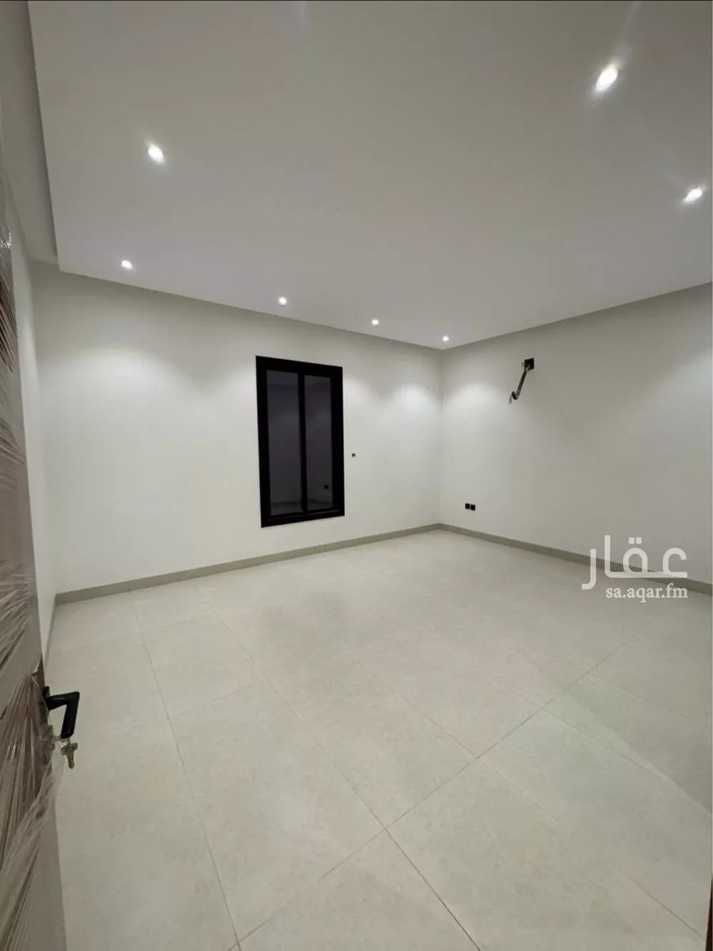 دور 4 غرف في النرجس 4