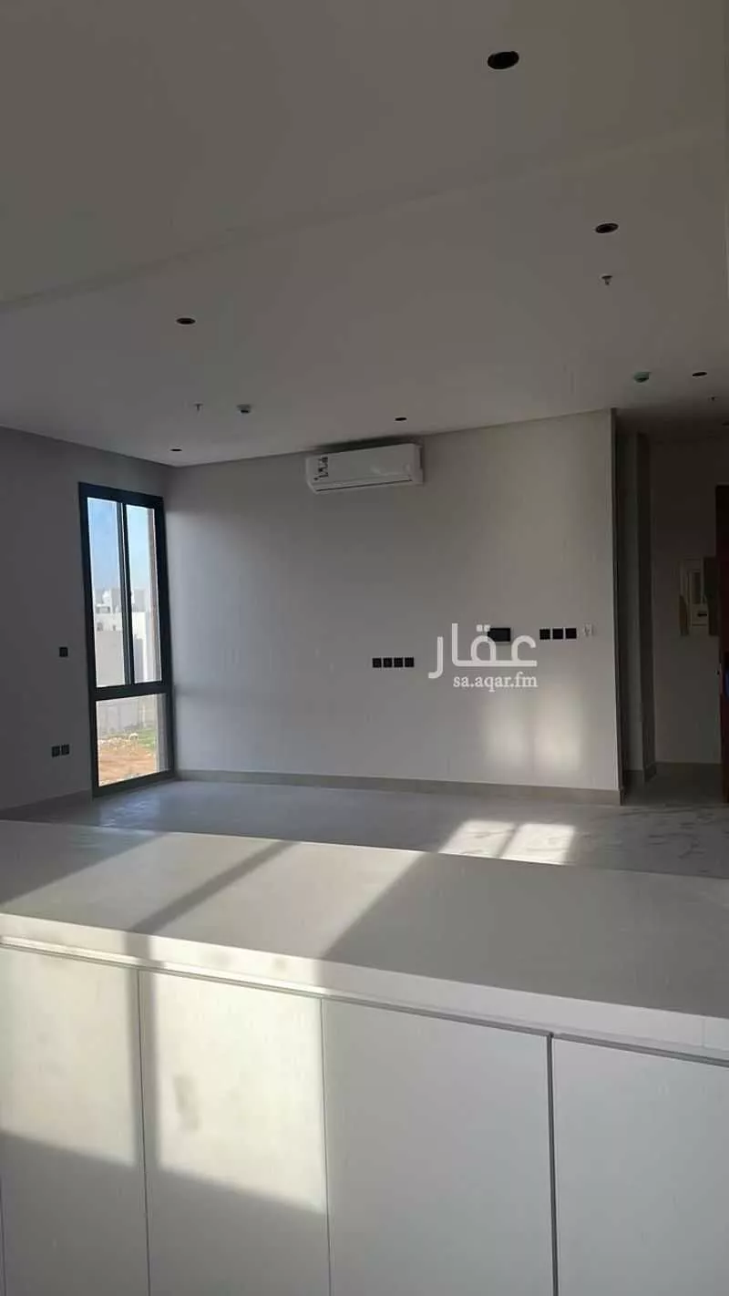 شقة 4 غرف في العارض 5