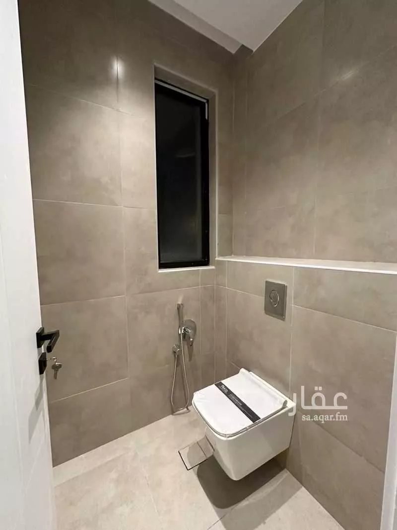 شقة 4 غرف في العارض 2