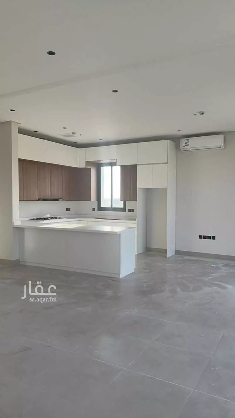 شقة 4 غرف في العارض 4