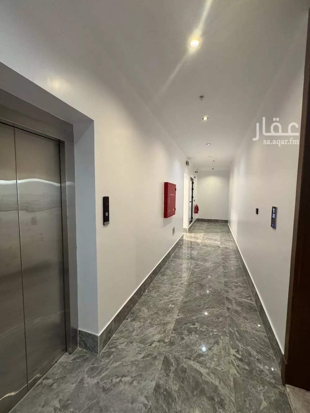 شقة 5 غرف في الحمرا 4