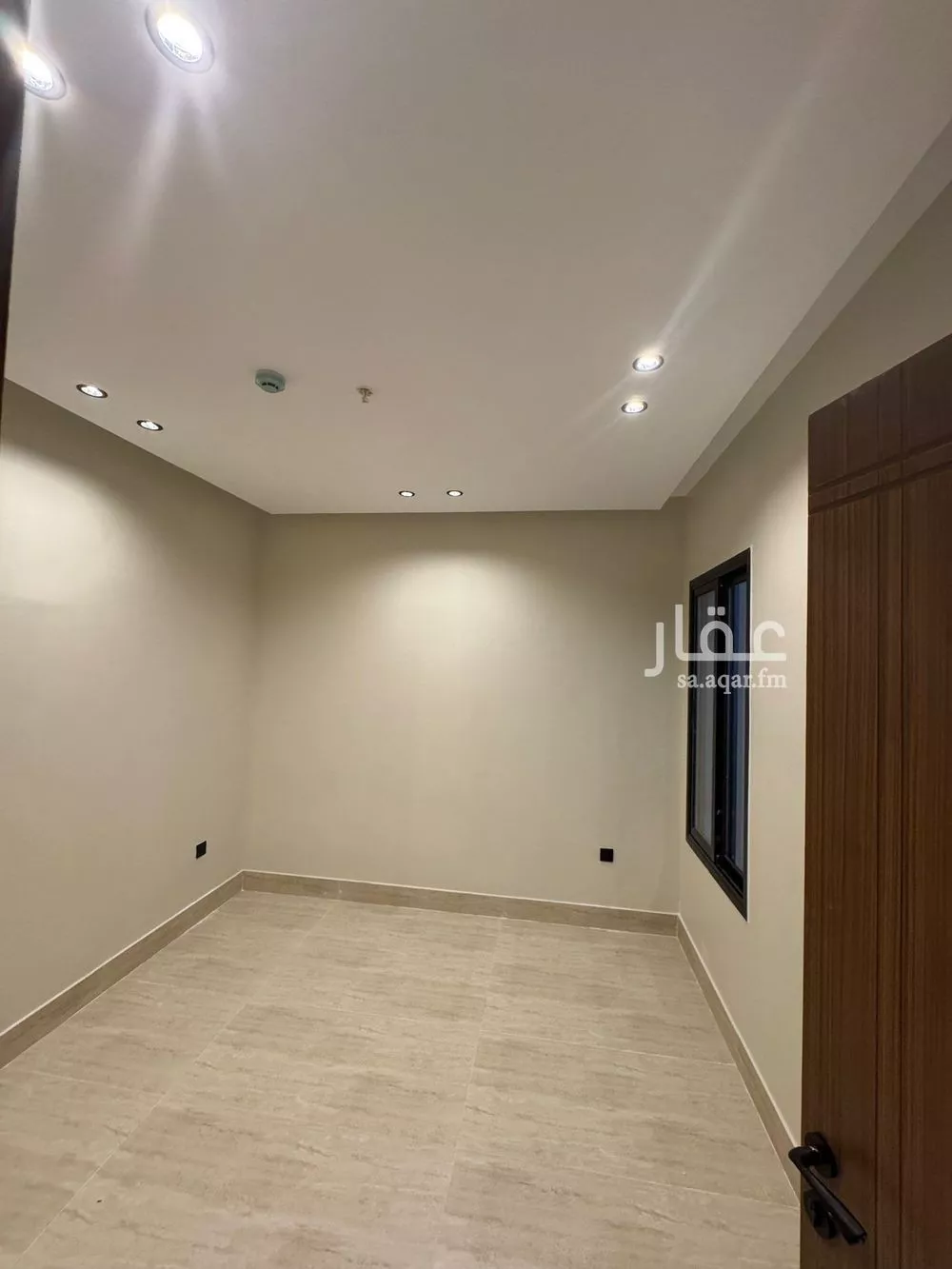 شقة 5 غرف في الحمرا 5