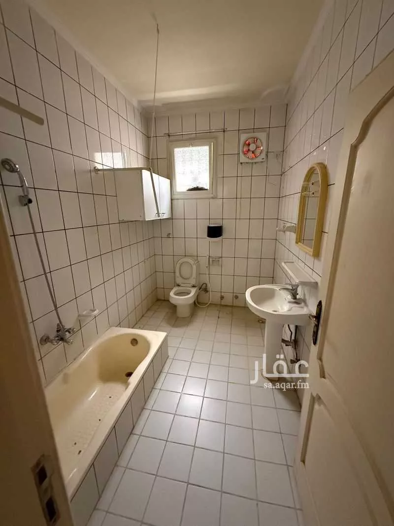 16 bedroom building in Jusham, Madinah 10