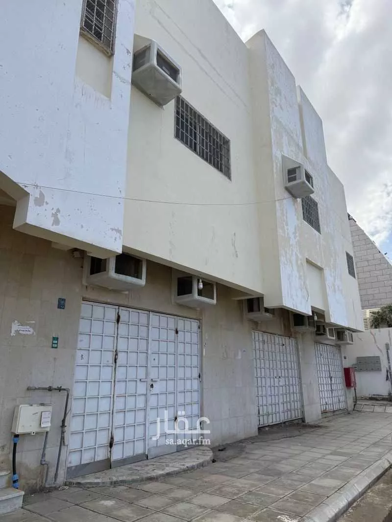 عمارة 400 م² في حثم 2