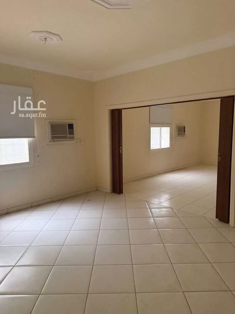 عمارة 400 م² في حثم 4