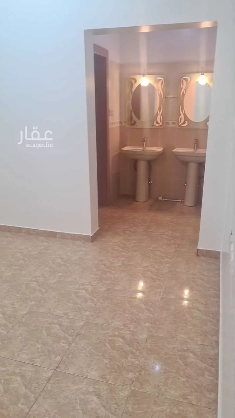 6 bedroom floor in Granada 2