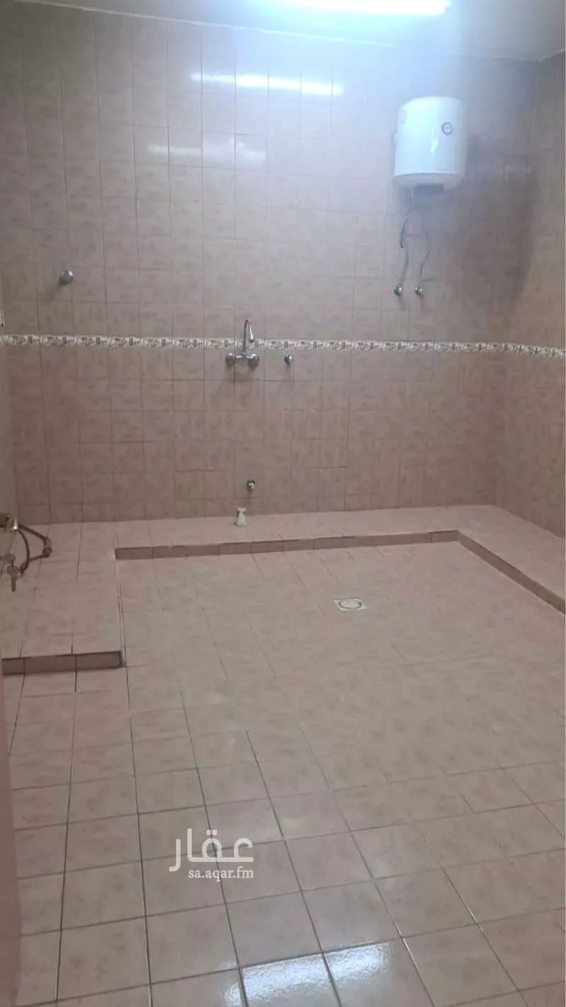 6 bedroom floor in Granada 1