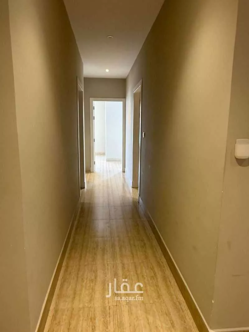 شقة 3 غرف في الحمرا 5