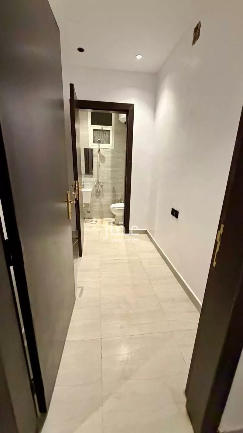 فيلا 4 غرف في الرمال 5