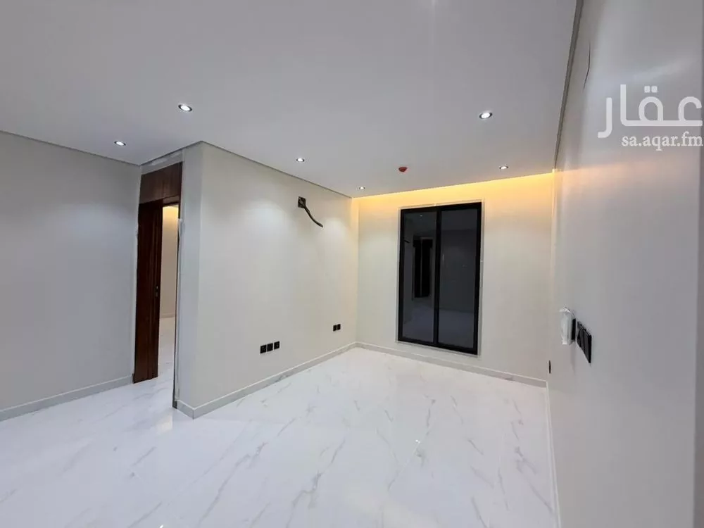 4 bedroom apartment in Tuwaiq, Riyadh 11