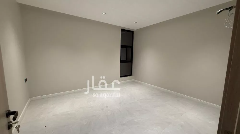 4 bedroom apartment in Shawran, Madinah 10