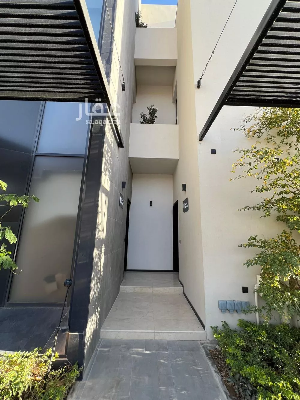 4 bedroom floor in Al Narjis 2