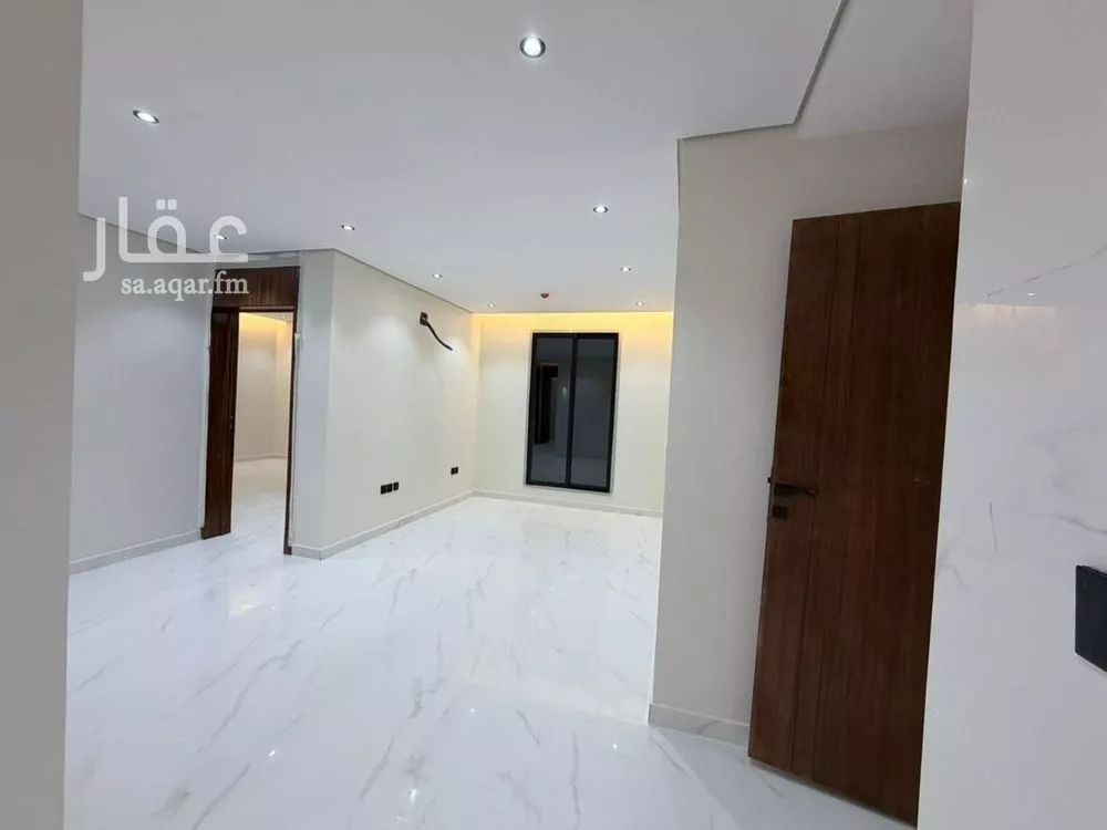 4 bedroom apartment in Tuwaiq, Riyadh 8