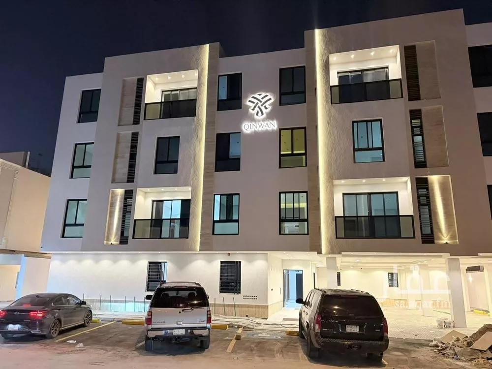 4 bedroom apartment in Tuwaiq, Riyadh 2