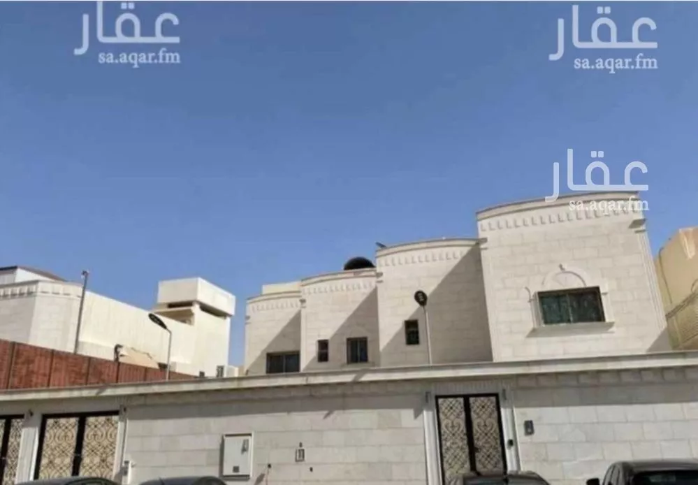 فيلا 8 غرف في المروج