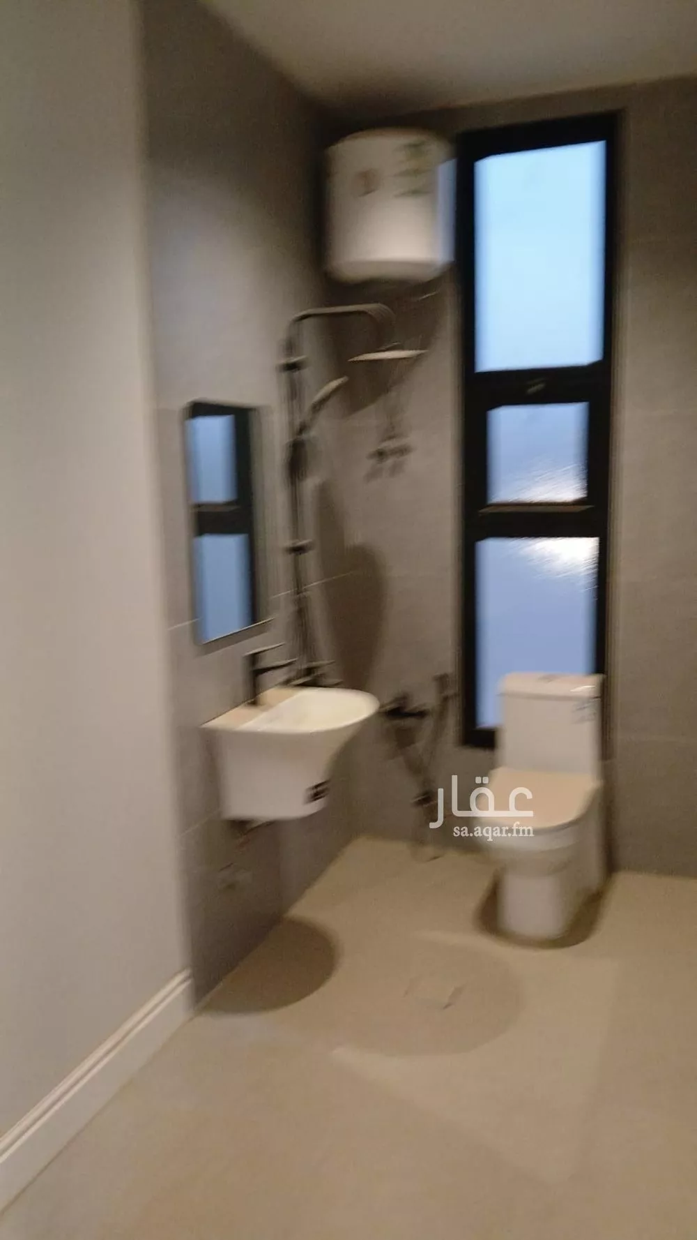 فيلا 4 غرف في الرمال 5