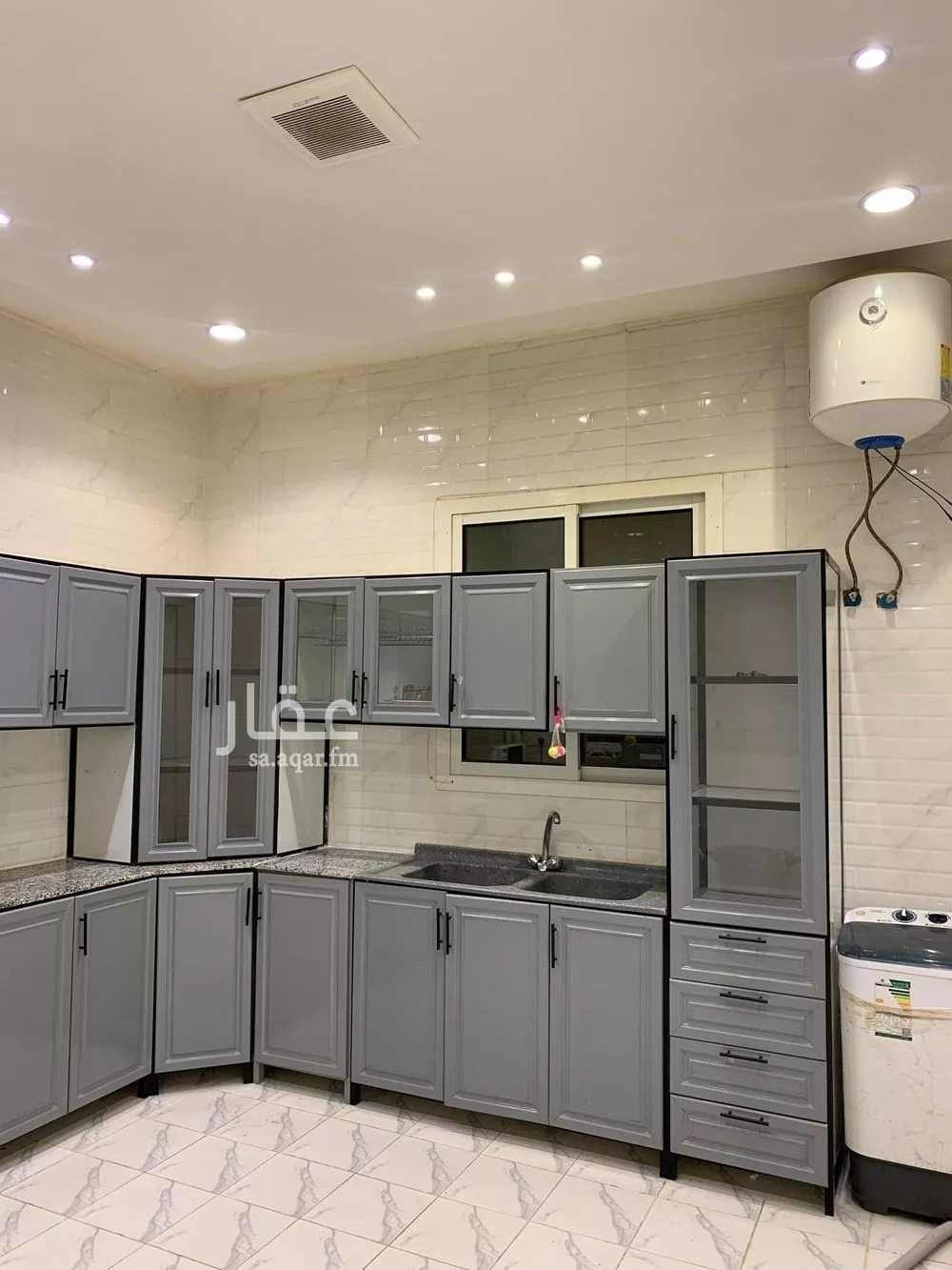 شقة 1 غرف في الرمال 4