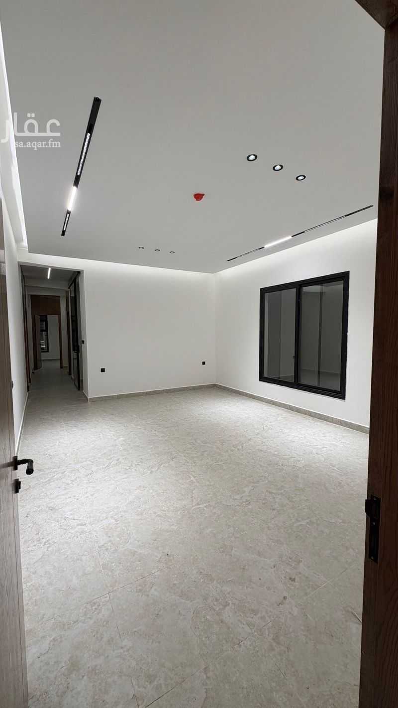 3 bedroom apartment in Al Rawdah, Eastern Province 3