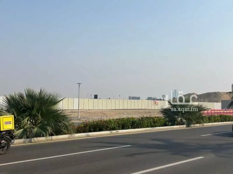 أرض 12395 م² في الشاطئ 4