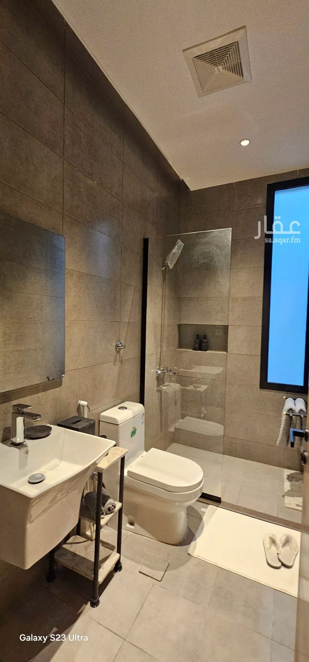 شقة 6 غرف في الورود 5