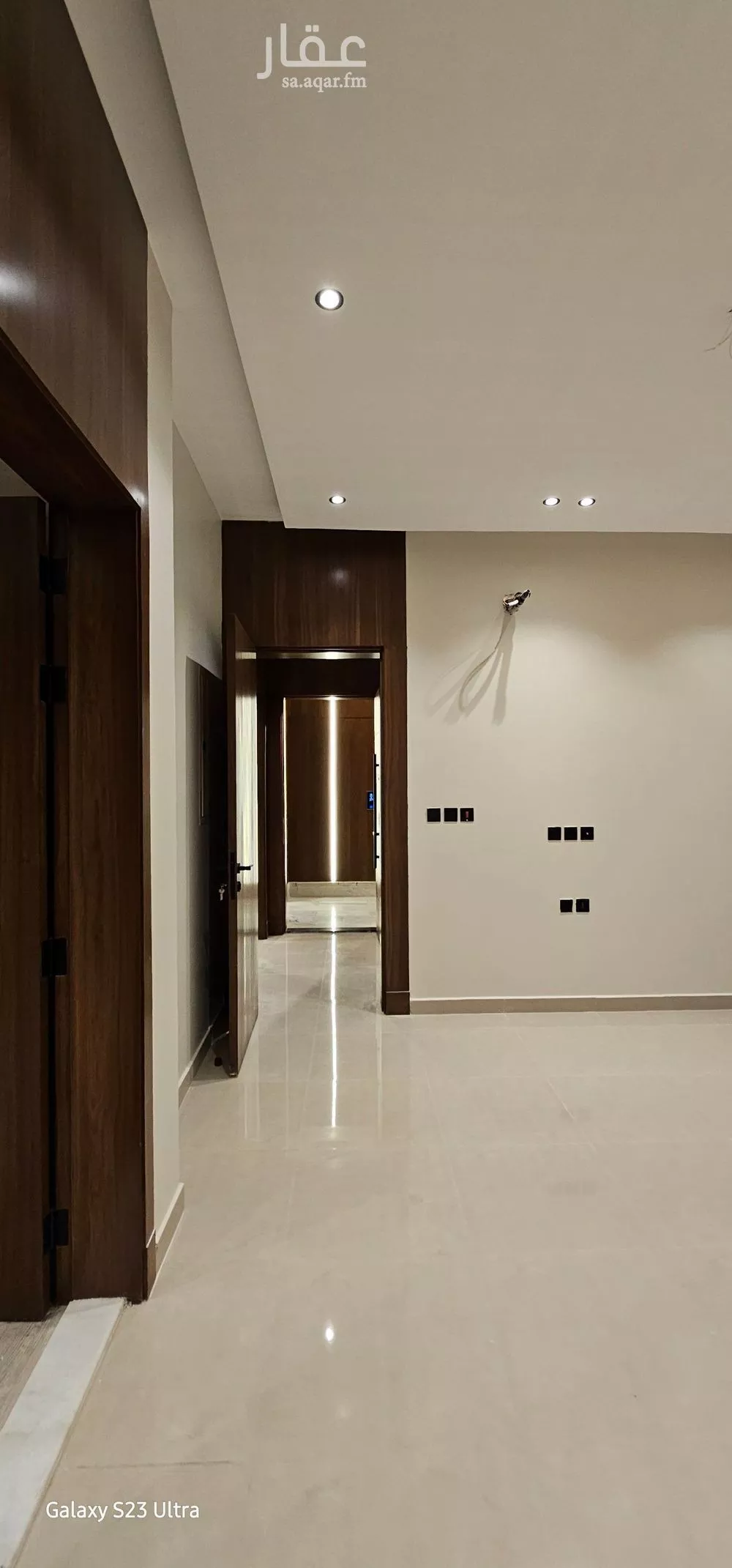 شقة 5 غرف في الورود 2