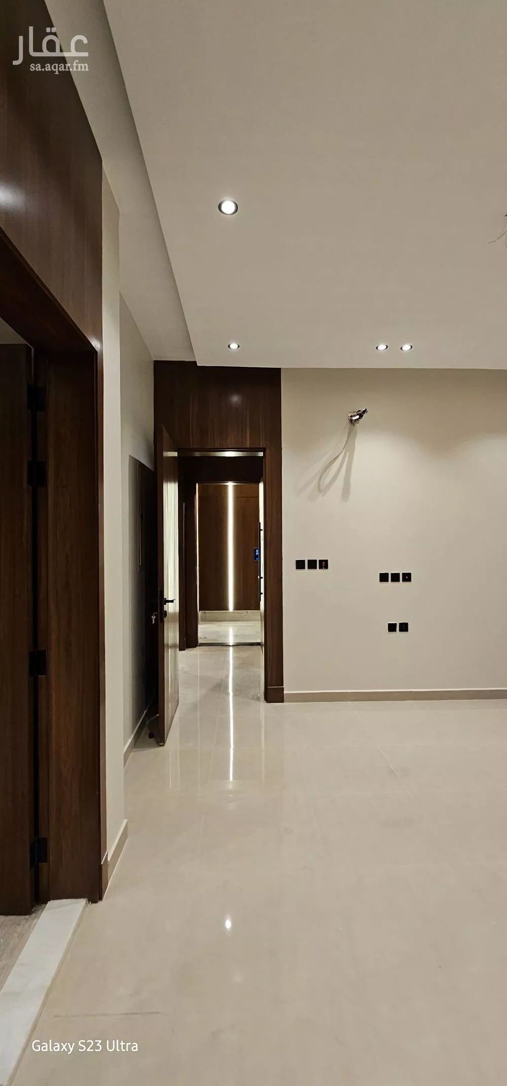 شقة 5 غرف في الورود 2