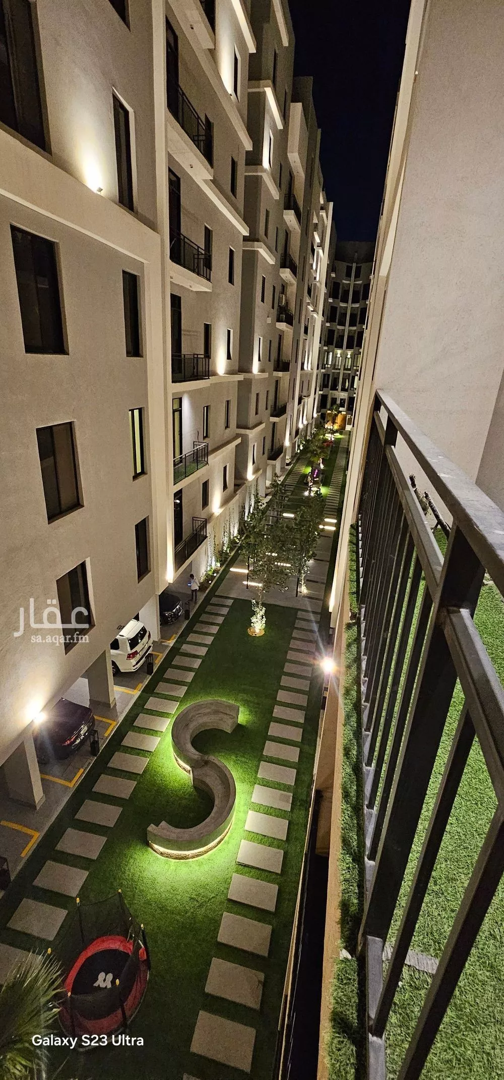 شقة 6 غرف في الورود 1