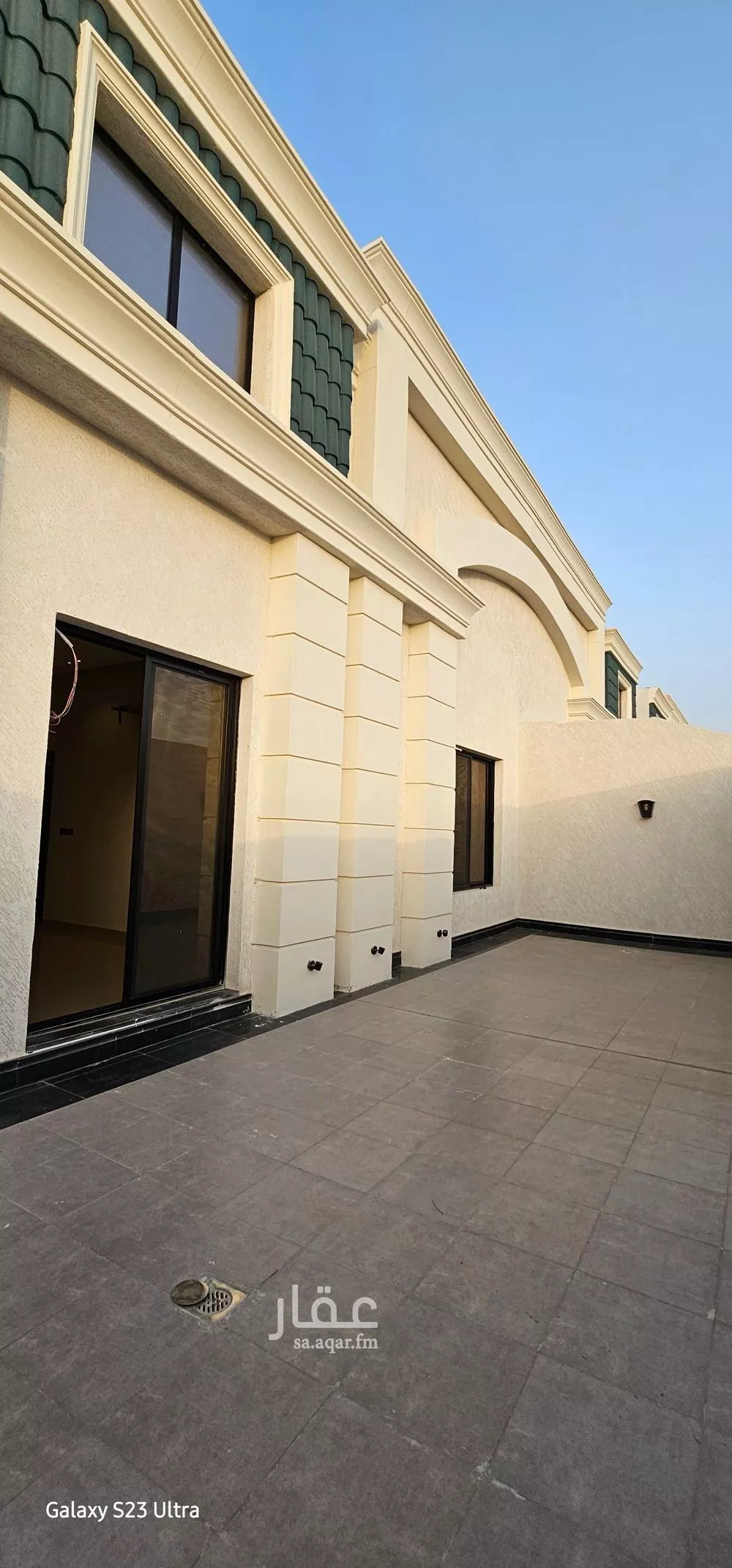 شقة 5 غرف في الورود 1