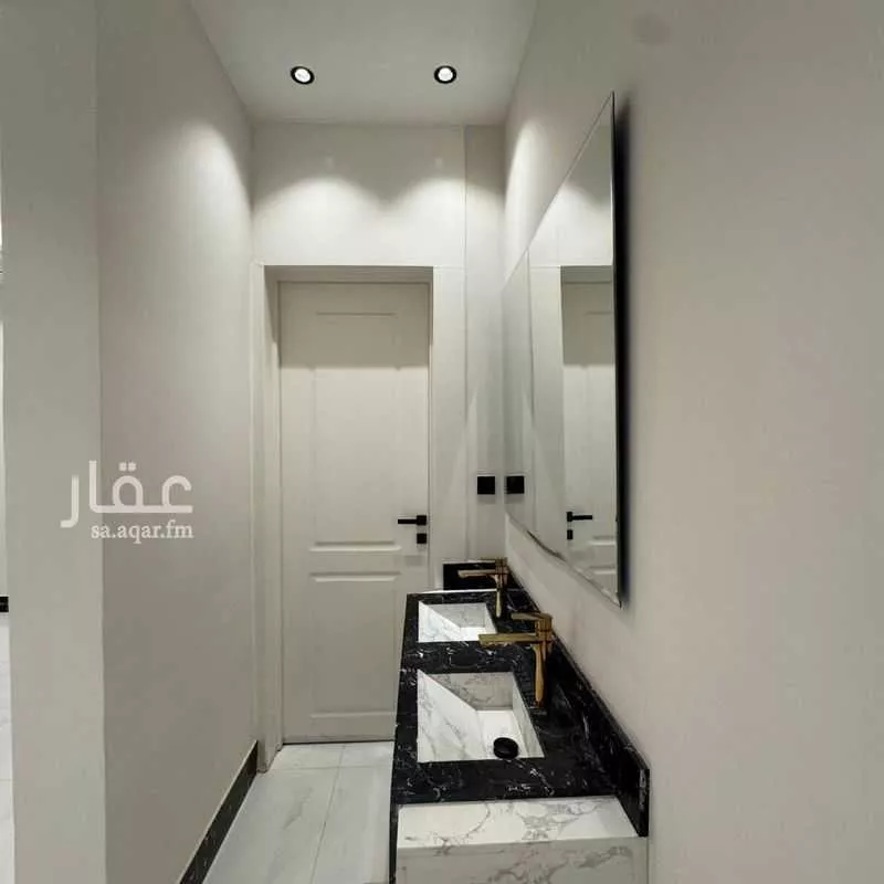 شقة 4 غرف في طويق 5