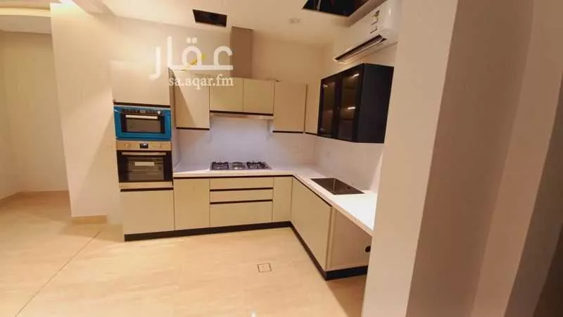 4 bedroom apartment in Al Qairawan 4