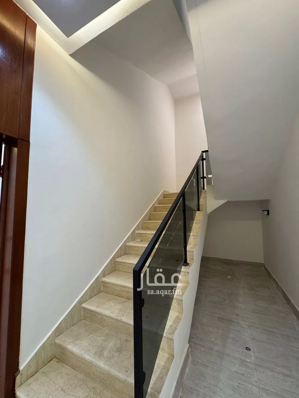 فيلا 6 غرف في طويق 3