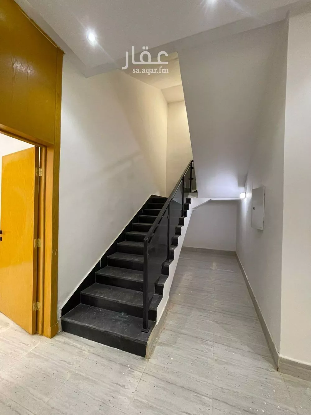 فيلا 6 غرف في طويق 3