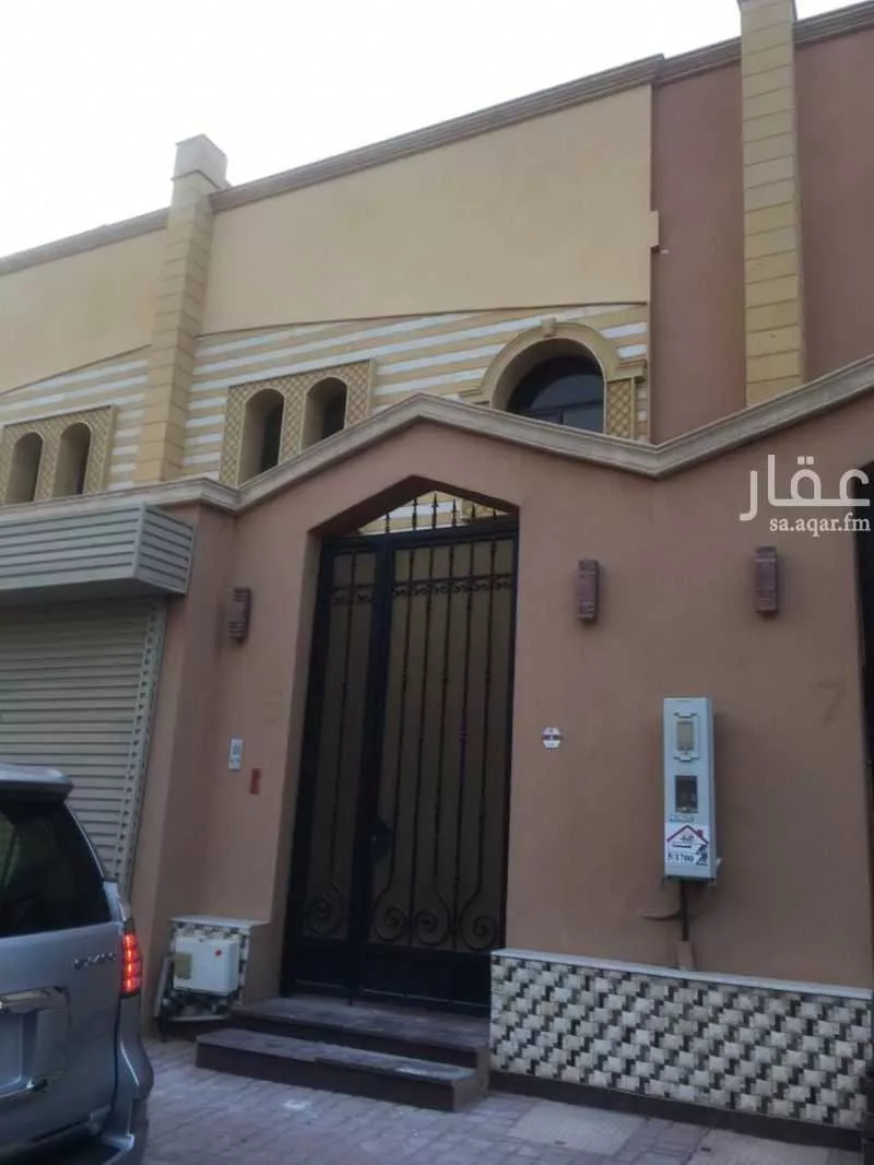 فيلا 8 غرف في الحمراء 1