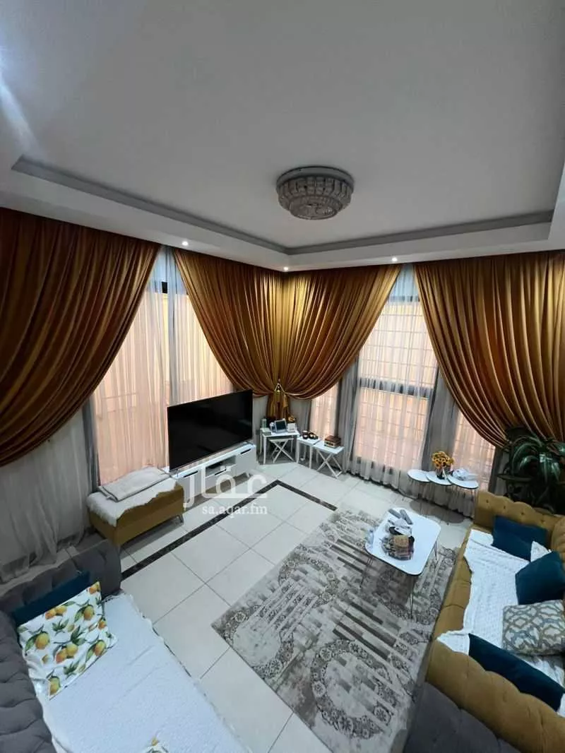 فيلا 8 غرف في الحمراء 2