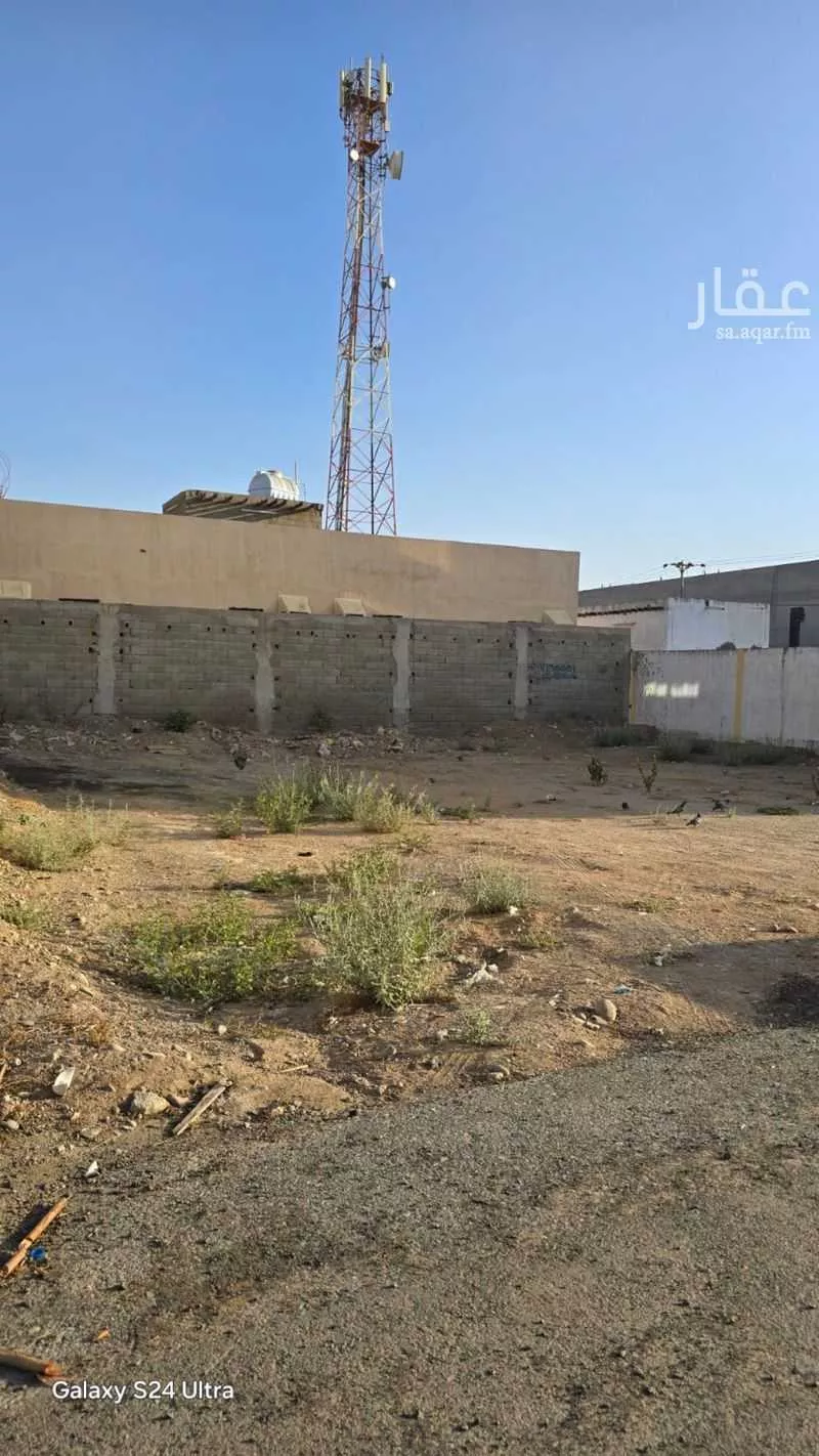 400 sqm land in Al Fadeylah 5