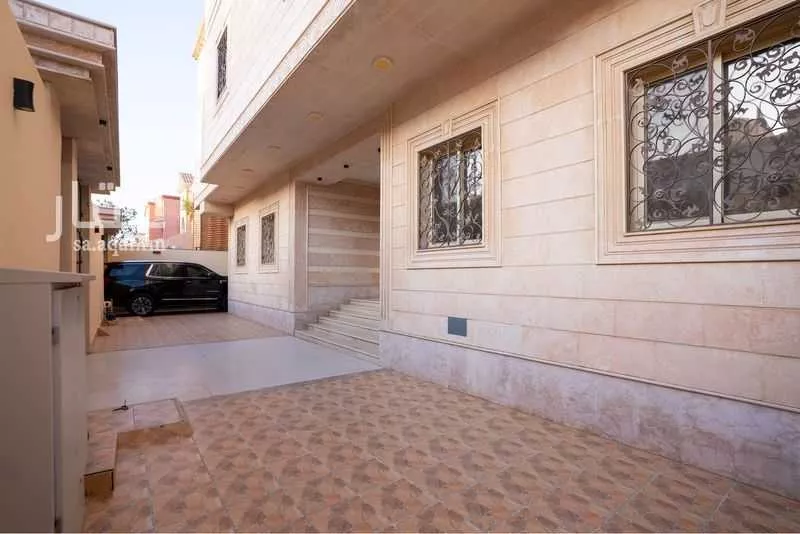 عمارة 690 م² في الحمدانية 4