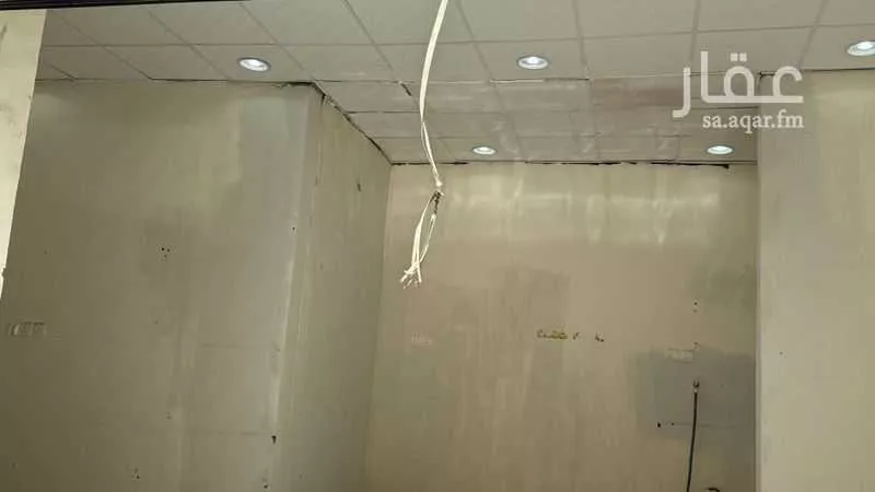 محل 213 م² في الاندلس 3