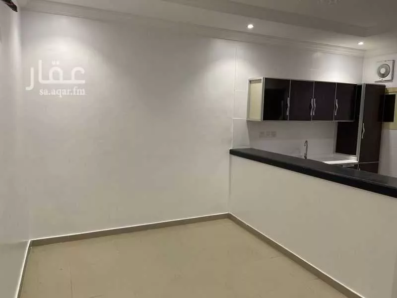 4 bedroom apartment in Al Zahra, Jeddah 8