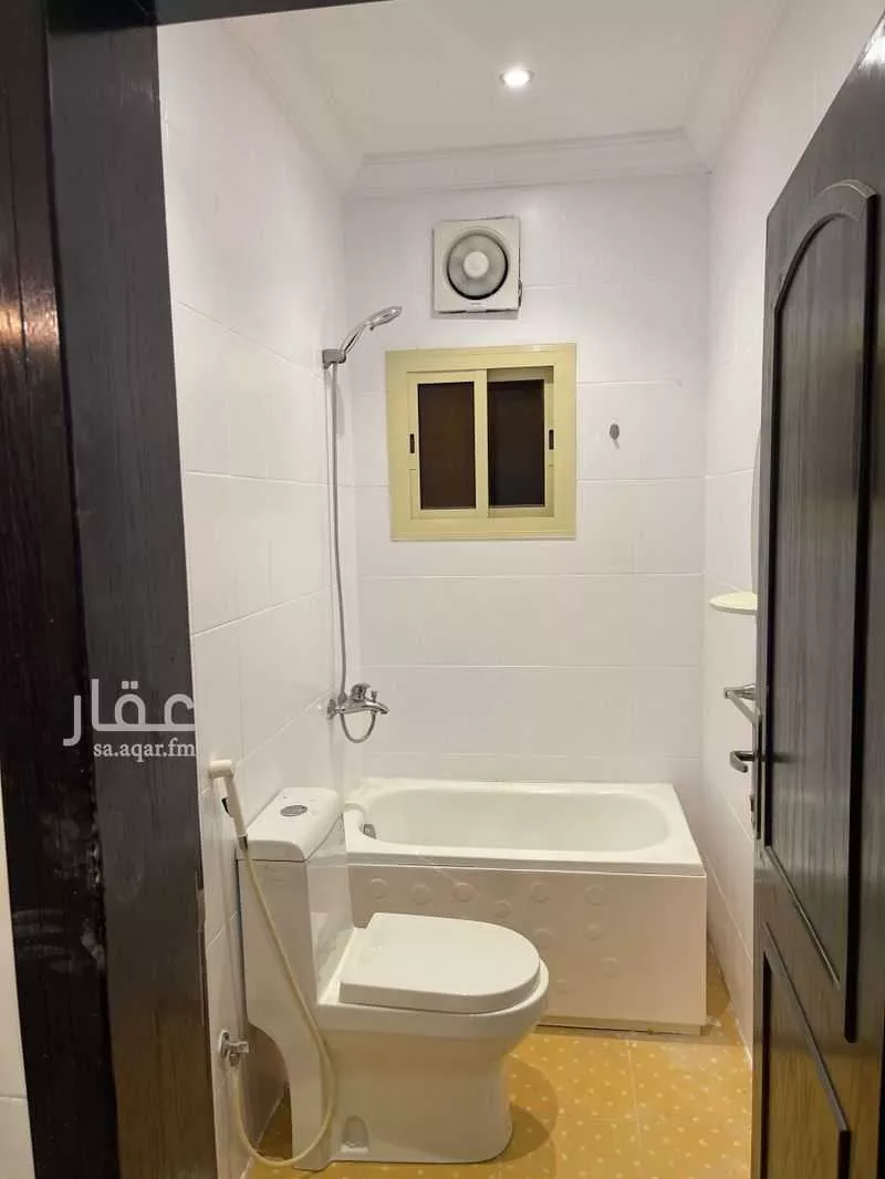 4 bedroom apartment in Al Zahra, Jeddah 5