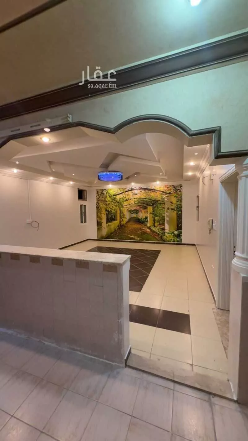 6 bedroom apartment in Al Marwa 2