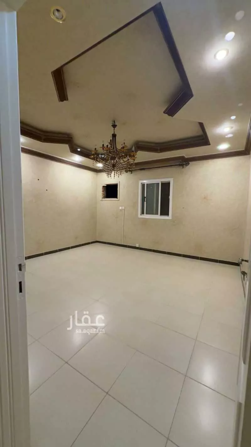6 bedroom apartment in Al Marwa 4