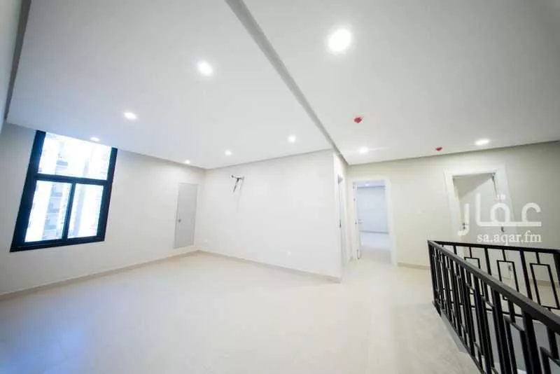 6 bedroom apartment in Al Hamdaniyah 3