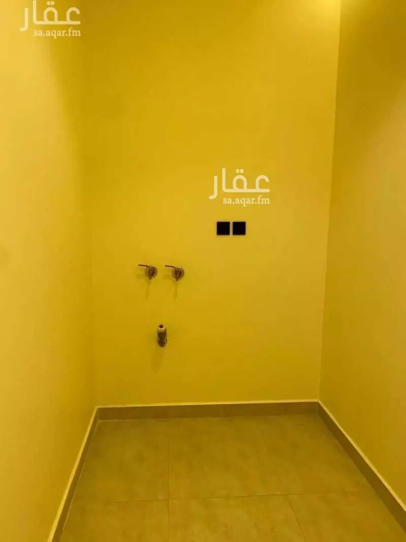 4 bedroom apartment in Al Hamra, Eastern Province 11