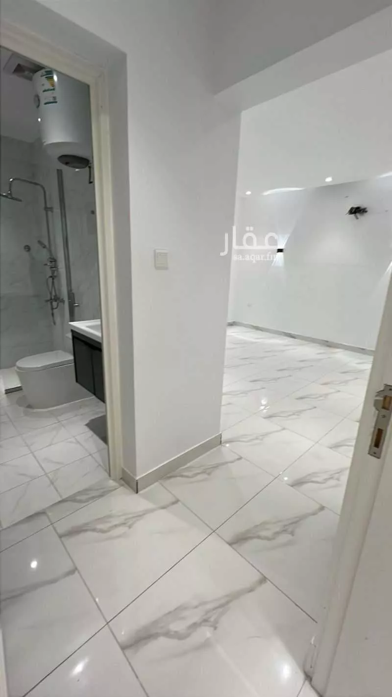 4 bedroom apartment in Al Khalidiyah Ash Shamaliyah, Eastern Province 5