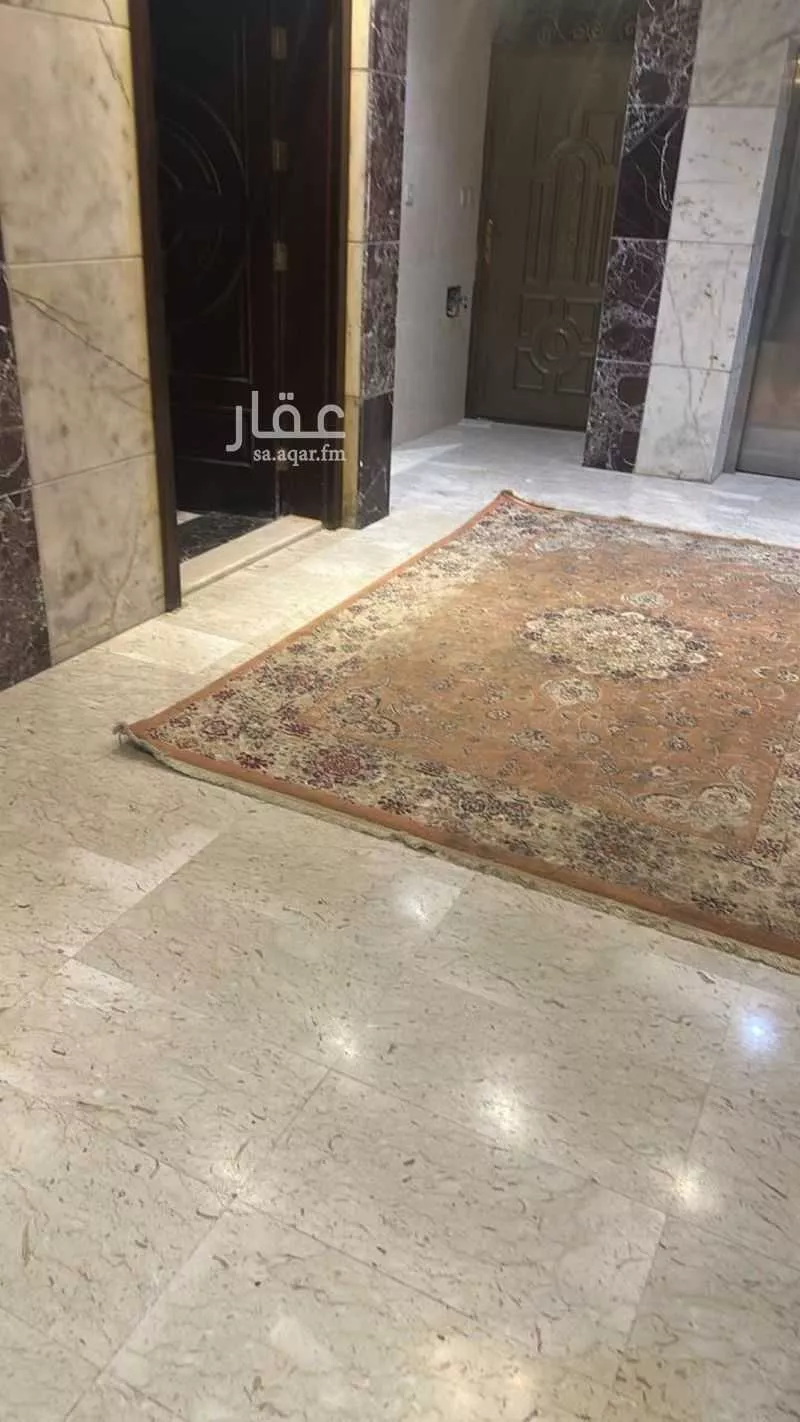 شقة 6 غرف في الزمرد 3