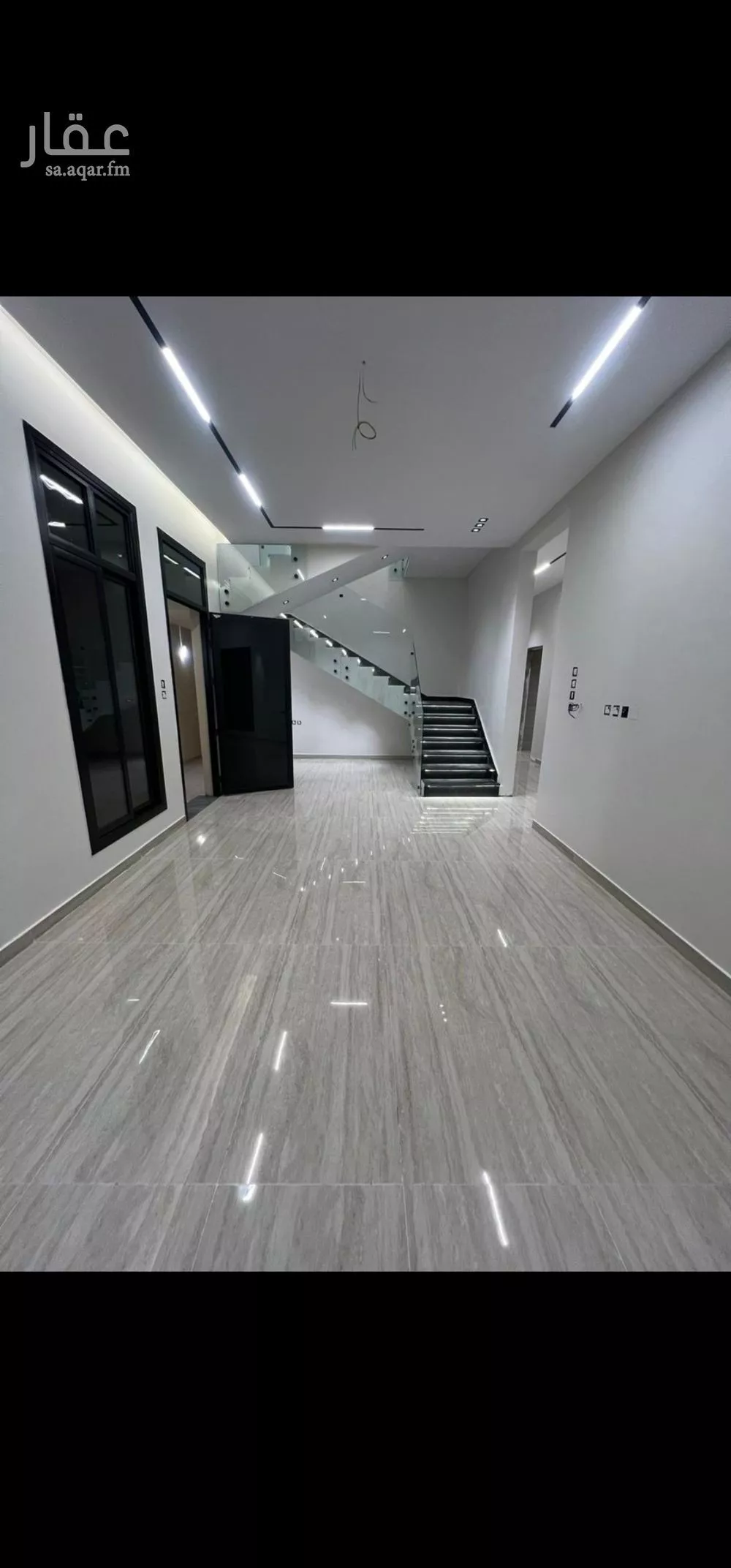 فيلا 5 غرف في الرمال 2