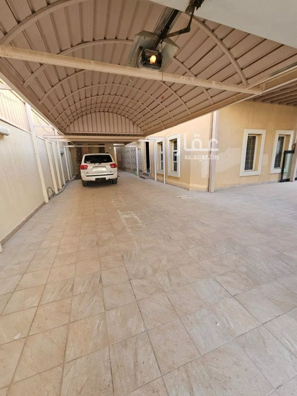 فيلا 6 غرف في الخليج 4